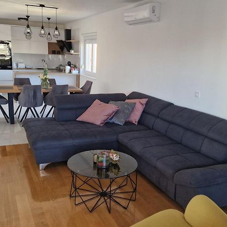 Apartment Villa Grga Zara Esterno foto