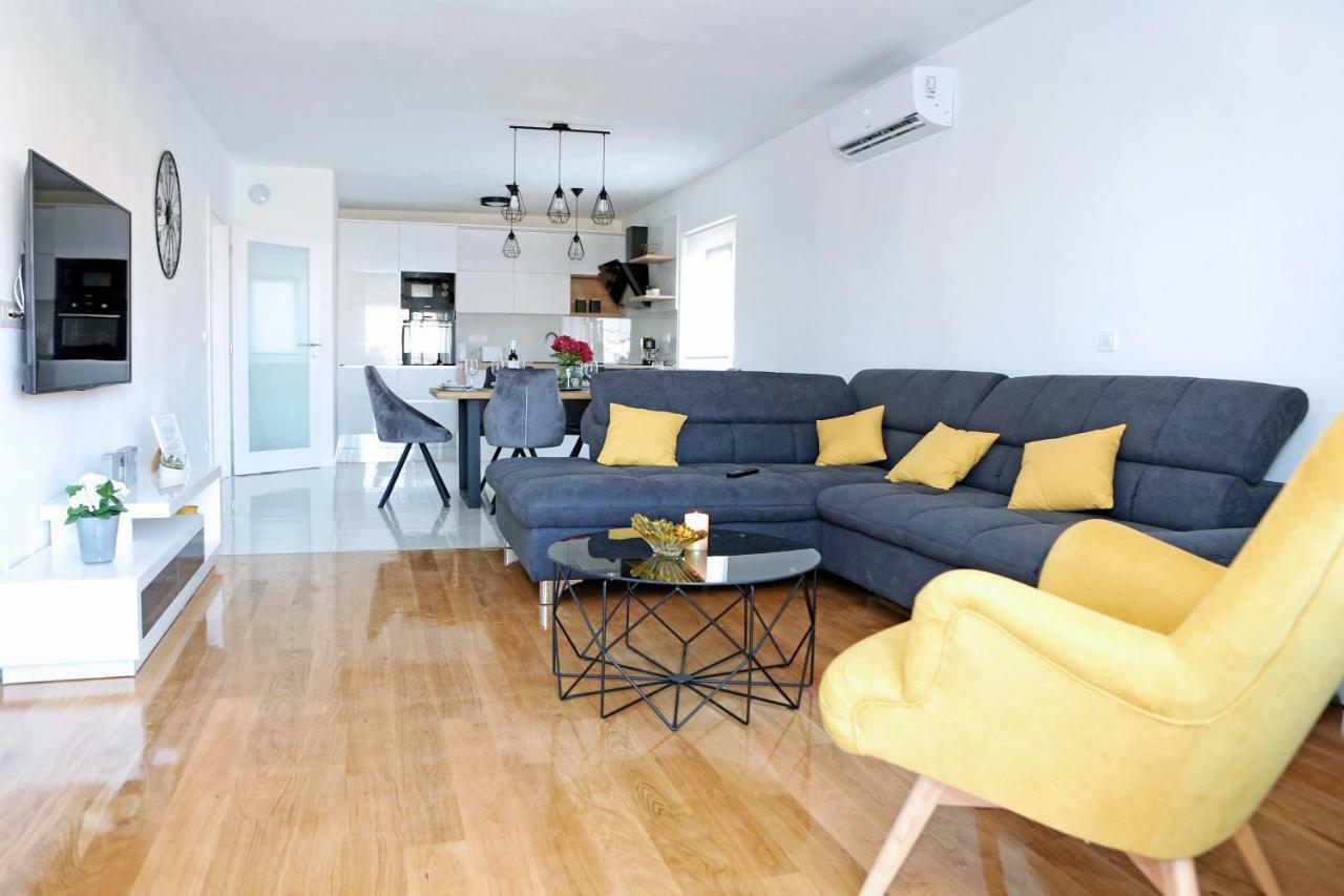 Apartment Villa Grga Zara Esterno foto