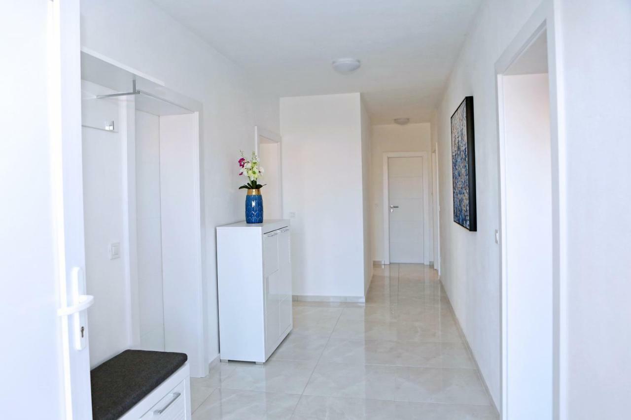 Apartment Villa Grga Zara Esterno foto