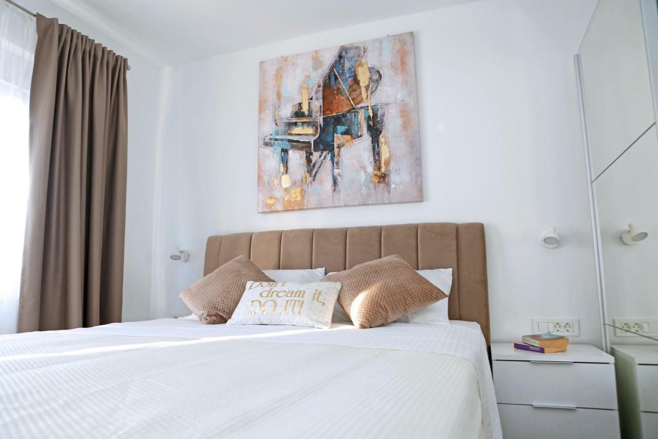Apartment Villa Grga Zara Esterno foto