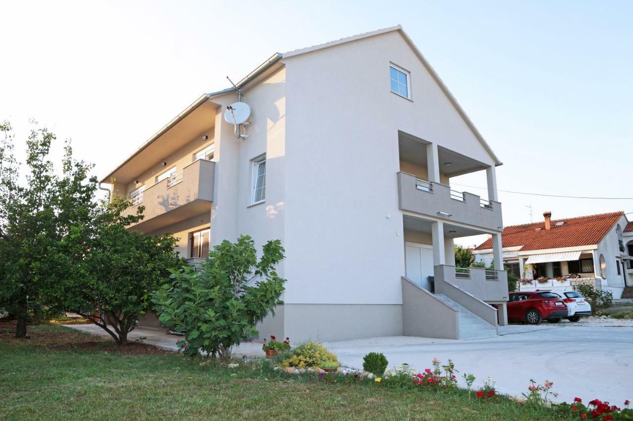 Apartment Villa Grga Zara Esterno foto