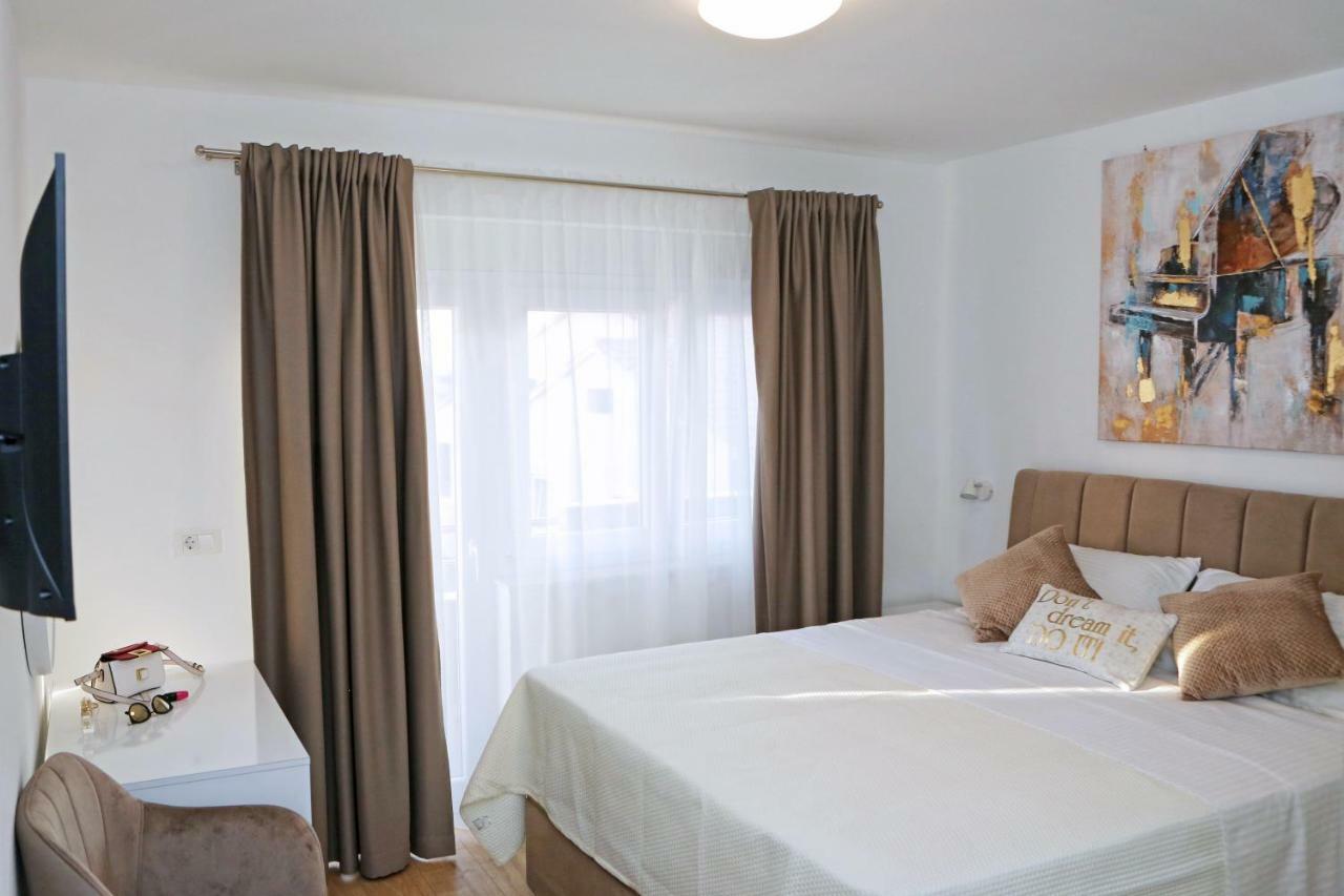 Apartment Villa Grga Zara Esterno foto
